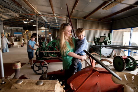 The Farm Shed Museum, Kadina - Lightning Ridge Tourism 0