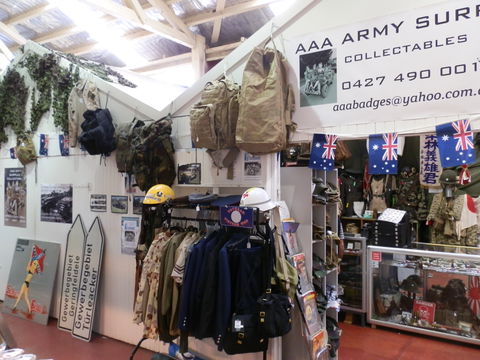 AAA Army Surplus And Collectables - Lightning Ridge Tourism 2
