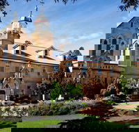 Abbey of the Roses - Lightning Ridge Tourism