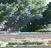 Band Rotunda and Fairy Fountain - Lightning Ridge Tourism