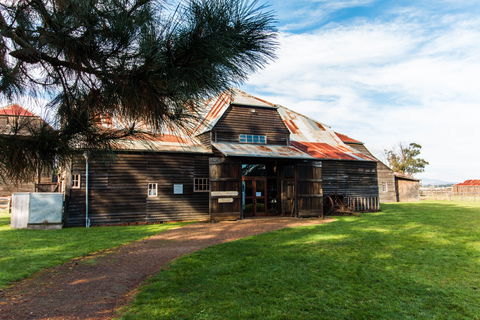 Brickendon Historic Farm And Convict Village - Lightning Ridge Tourism 0