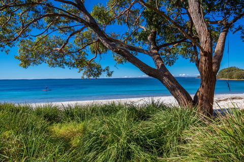 Collingwood Beach - Lightning Ridge Tourism 0