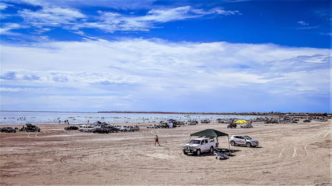 North Beach - Lightning Ridge Tourism 2