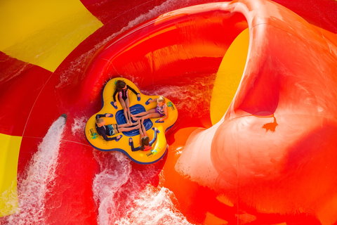 Raging Waters Sydney - Lightning Ridge Tourism 0