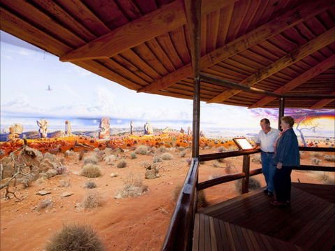 Silver City Mint And Art Centre - Lightning Ridge Tourism 0