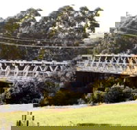 Victoria Bridge over Stonequarry Creek - Lightning Ridge Tourism