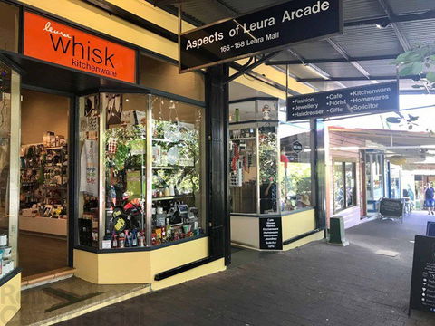 Aspects Of Leura Arcade - Lightning Ridge Tourism 0