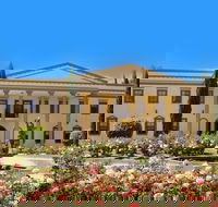 Barossa Chateau Queens Rose Garden - Lightning Ridge Tourism