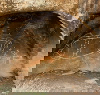 Bunjil Shelter - Stawell - Lightning Ridge Tourism