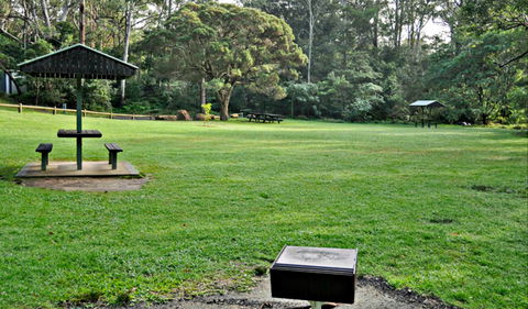 Cottonwood Glen Picnic Area - Lightning Ridge Tourism 0