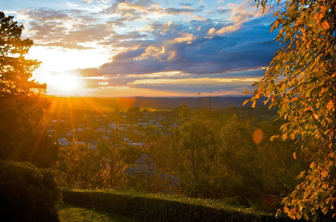 Daylesford & The Macedon Ranges - Lightning Ridge Tourism 1