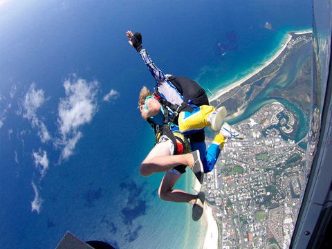 Gold Coast Skydive - Lightning Ridge Tourism 2