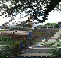 Manly War Memorial - Lightning Ridge Tourism