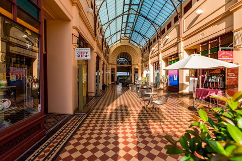 Stock Exchange Arcade - Lightning Ridge Tourism 2