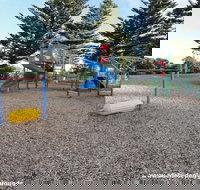 Susan Wilson Memorial Playground - Lightning Ridge Tourism