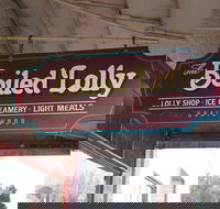 The Boiled Lolly - Lightning Ridge Tourism