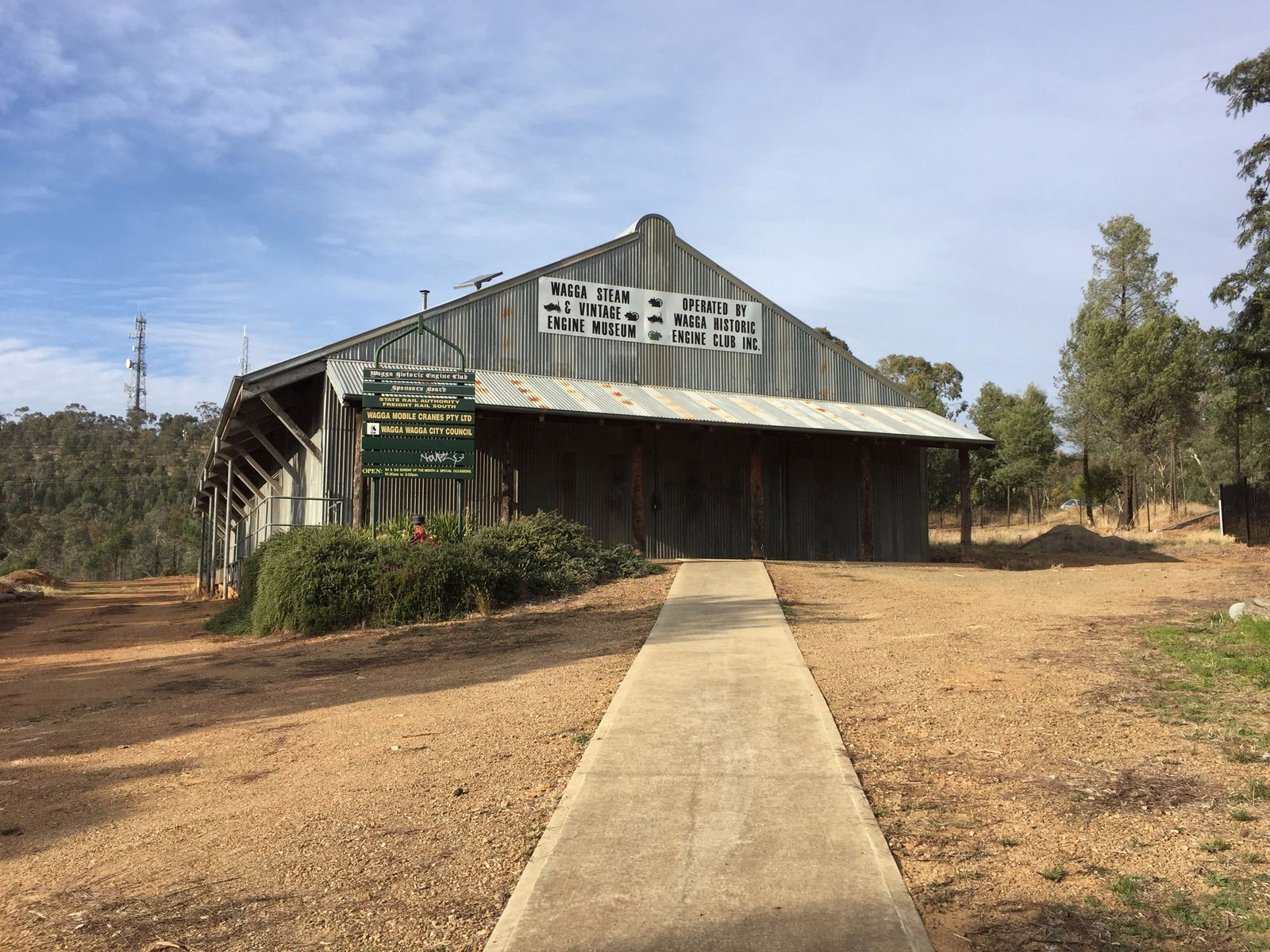 North Wagga Wagga NSW Lightning Ridge Tourism