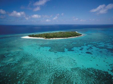Capricornia Cays National Park - Lightning Ridge Tourism 0