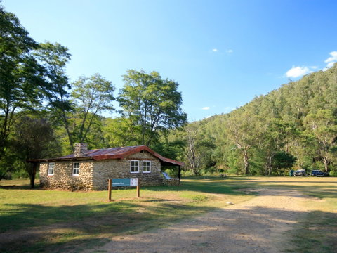 Geehi Huts Walking Track - Lightning Ridge Tourism 0