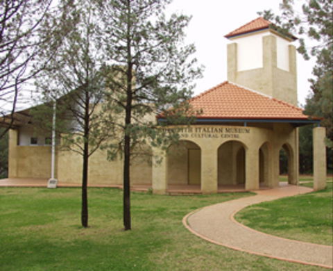 Griffith Italian Museum And Cultural Centre - Lightning Ridge Tourism 1