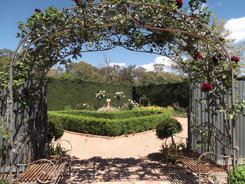 High Country Maze - Lightning Ridge Tourism 2