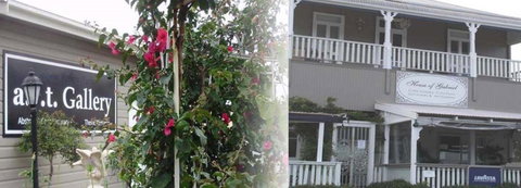 House Of Gabriel - Lightning Ridge Tourism 0