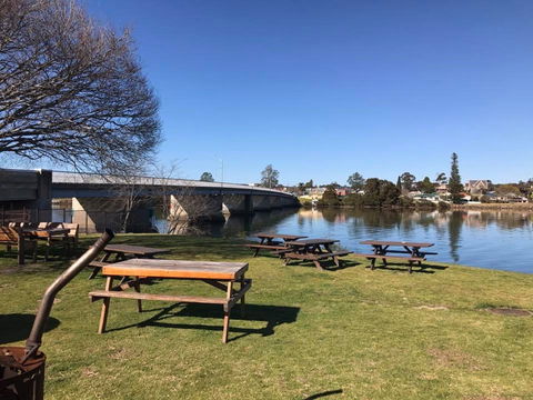 Moruya Waterfront - Lightning Ridge Tourism 1