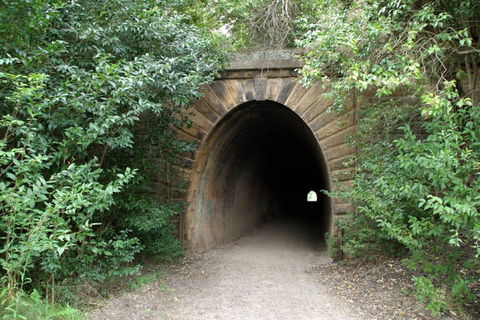 Mushroom Tunnel - Lightning Ridge Tourism 0