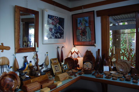 The Woodcraft Gallery - Lightning Ridge Tourism 0
