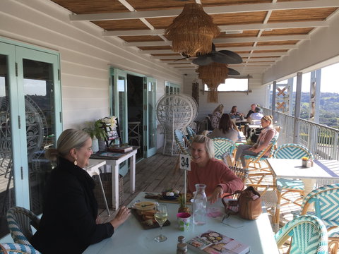 The Pavilions Marketplace - Lightning Ridge Tourism 2