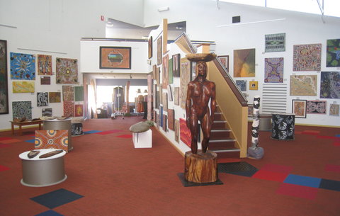 Burrunju Art Gallery - Lightning Ridge Tourism 0