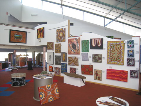 Burrunju Art Gallery - Lightning Ridge Tourism 1