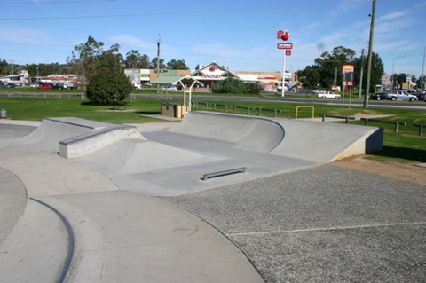 Campbelltown  Skate Park - Lightning Ridge Tourism 0
