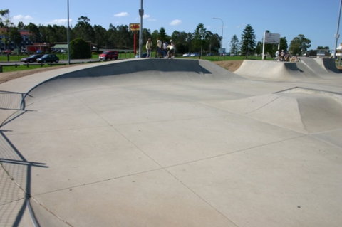 Campbelltown  Skate Park - Lightning Ridge Tourism 2