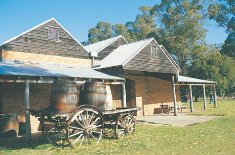 Craft Beer And Wine Trail, Peel Region - Lightning Ridge Tourism 1