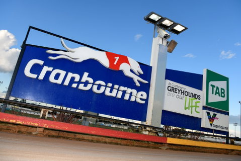 Cranbourne Greyhound Racing Club - Lightning Ridge Tourism 0