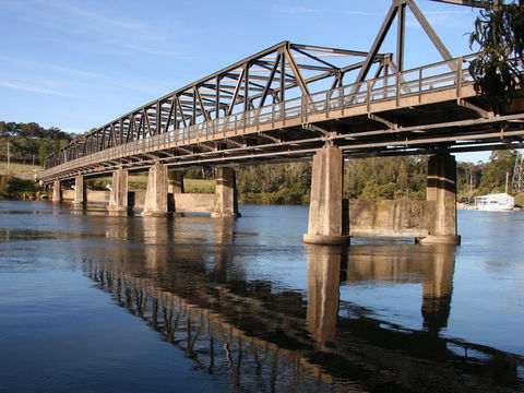 Karuah River - Lightning Ridge Tourism 0