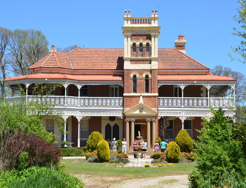 Langford House - Lightning Ridge Tourism 1