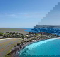 Penneshaw Beach - Lightning Ridge Tourism