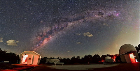 Perth Observatory - Lightning Ridge Tourism 0