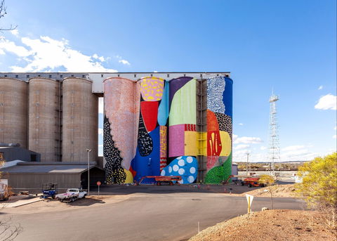 PUBLIC Silo Trail: Northam - Lightning Ridge Tourism 0