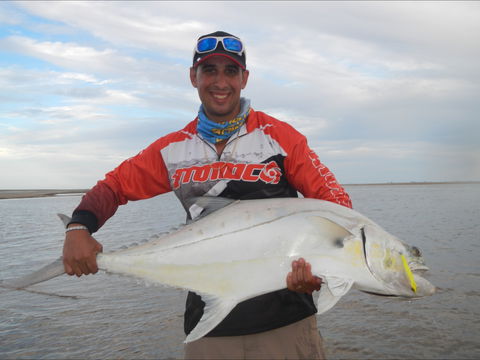 Reel In A Trophy - Fishing Adventure In Tropical Queensland! - Lightning Ridge Tourism 1