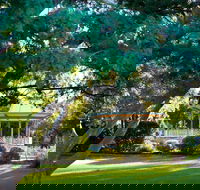 Robertson Park - Lightning Ridge Tourism