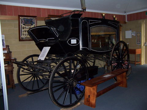 St Helens History Room - Lightning Ridge Tourism 2