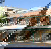 Victoria Hotel the Vic Darwin - Lightning Ridge Tourism