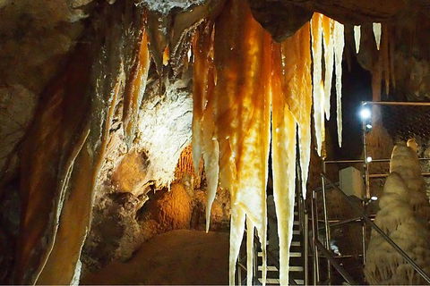Jenolan Caves: Orient Cave Tour - Lightning Ridge Tourism 3