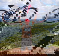 Blue Labyrinth Tour Sydney Blue Mountains by E-Bike - Lightning Ridge Tourism