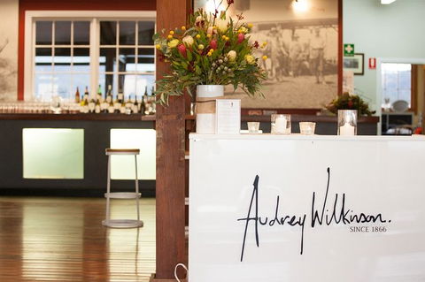 Audrey Wilkinson Vineyard: Fromage And Fortified Wine Experience - Lightning Ridge Tourism 3