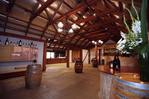 Audrey Wilkinson Vineyard: Fromage And Fortified Wine Experience - Lightning Ridge Tourism 2