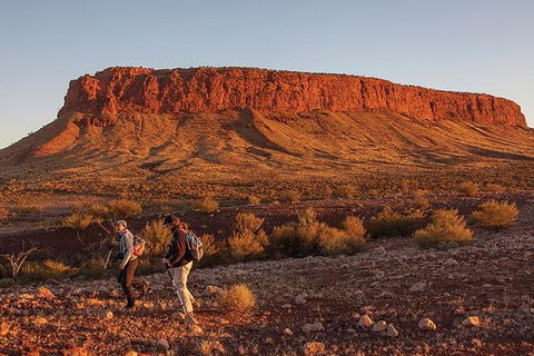 Alice Springs, Uluru Ayers Rock & Kings Canyon 8 Days Touring Package - Lightning Ridge Tourism 1